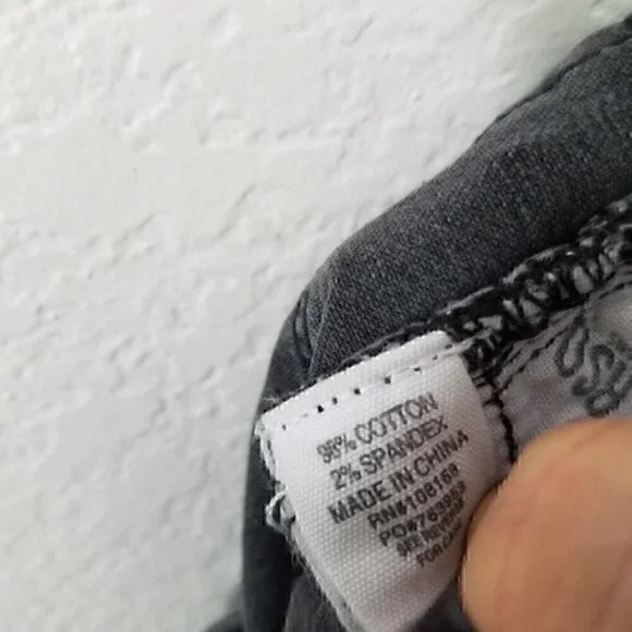 RSQ Manhattan High Rise Button Fly Stretch Jeans 7 - Picture 6 of 6